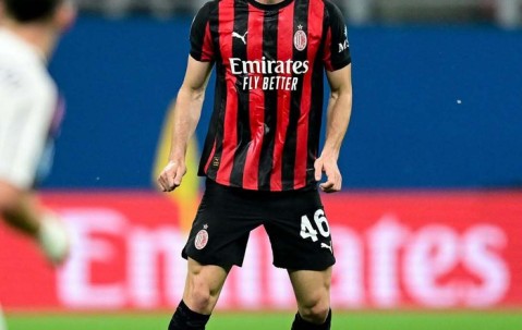 电竞竞技-加比亚发文支持米兰，配文Forza Milan Sempre|AC米兰_新浪体育_新浪新闻